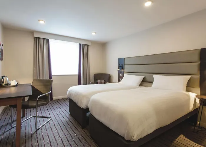 Premier Centre Hotel